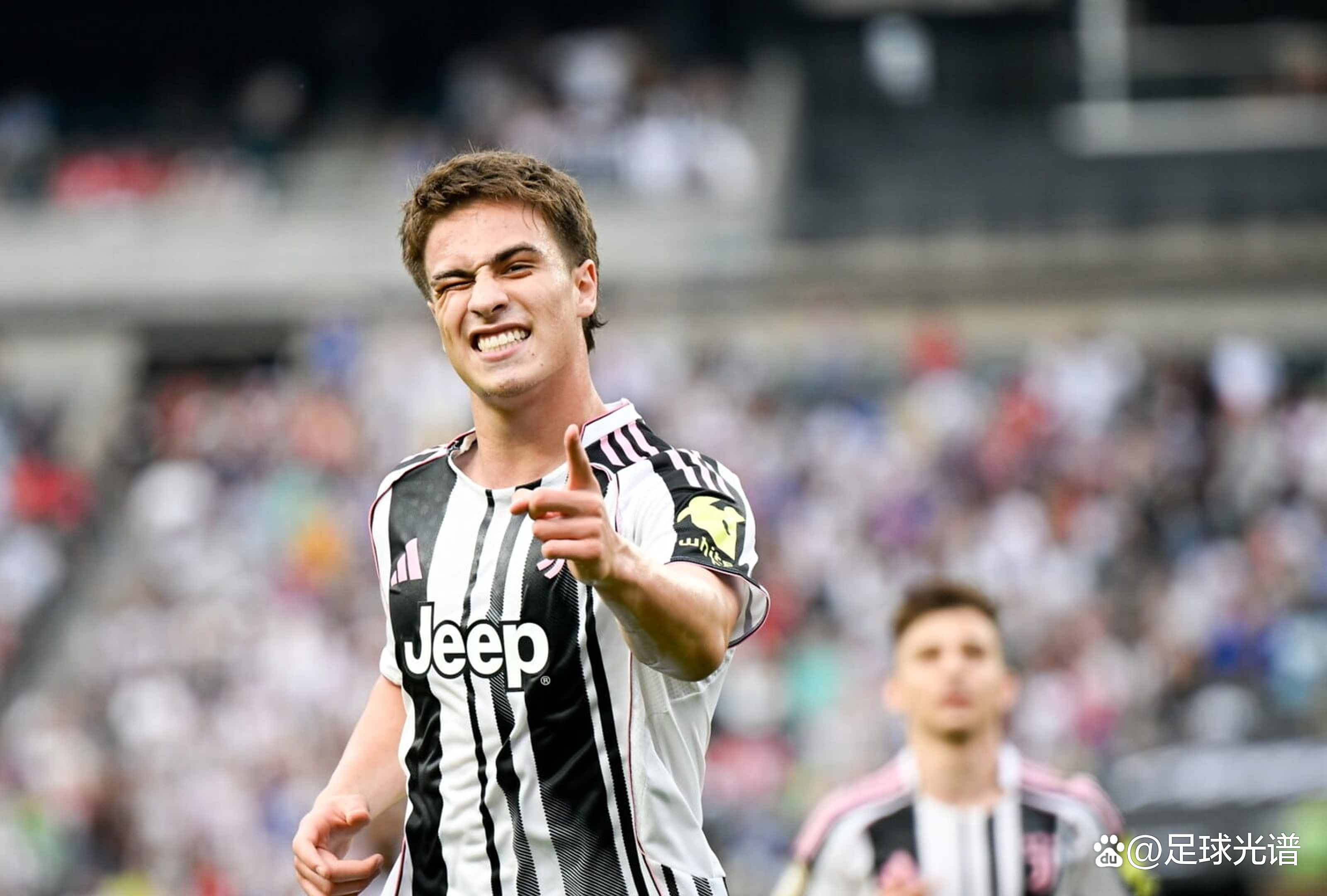 九游体育官网 尤文图斯集结日复出首秀，志在荷甲名次提升，气氛紧张，高层口径保持一致