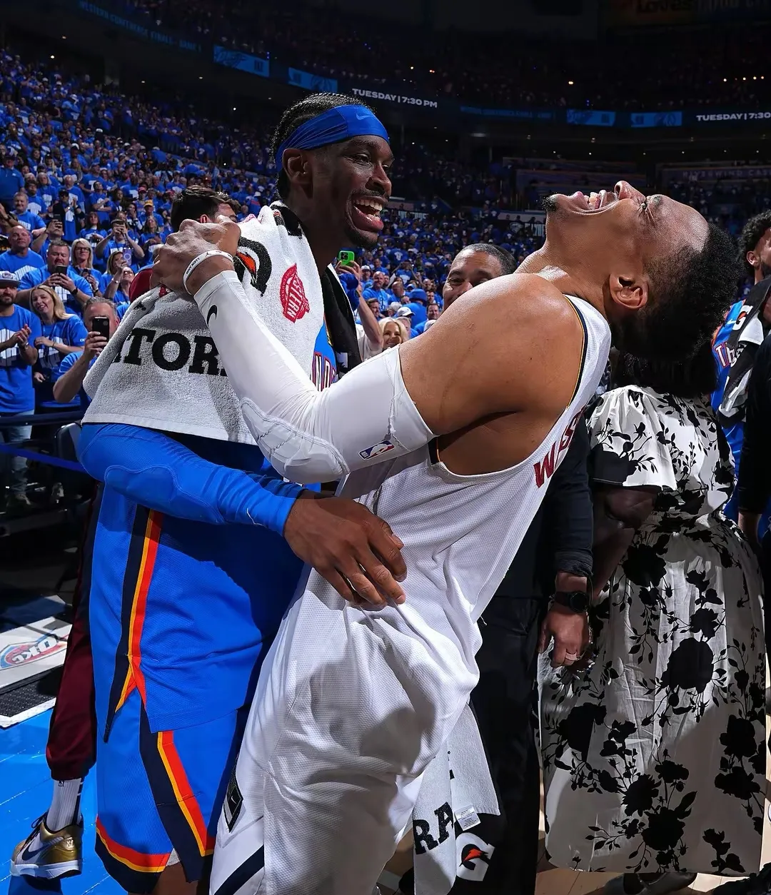 九游体育下载CBA季后赛赛程吃紧；俄克拉荷马雷霆今晨远射贴柱；媒体盛赞；赛程密集仍需轮换的简单介绍