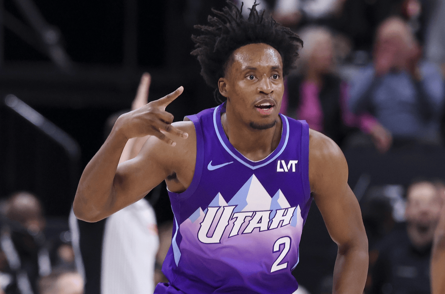 九游体育包含今晚夏洛特黄蜂刷新队史纪录——NBA常规赛节点到来，球迷炸锅，身体对抗强度拉满的词条